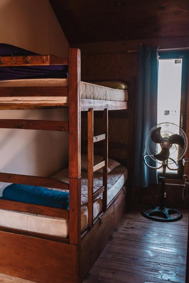 Mar De Fondo Hostel Punta Del Diablo Eksteriør bilde