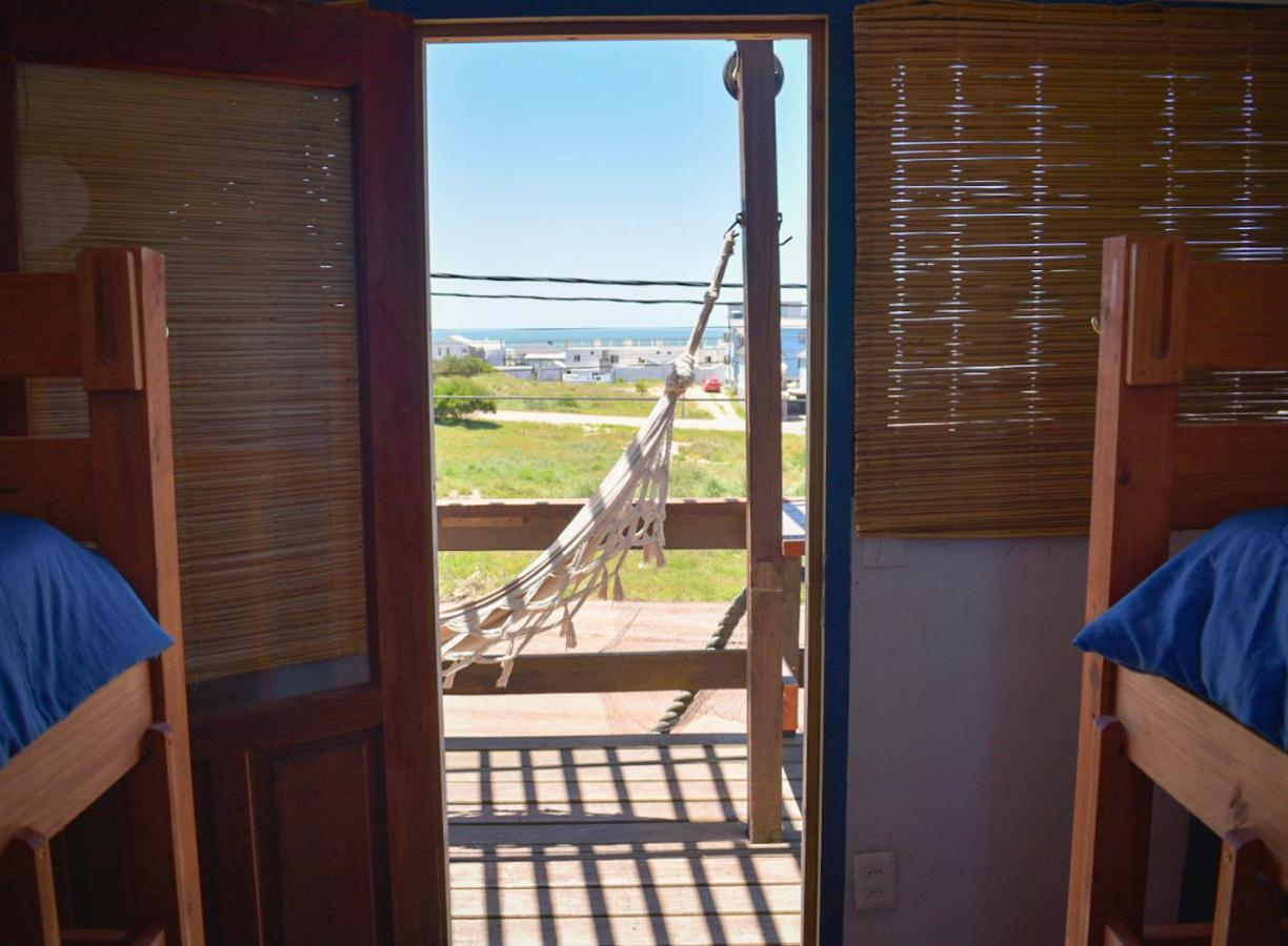 Mar De Fondo Hostel Punta Del Diablo Eksteriør bilde