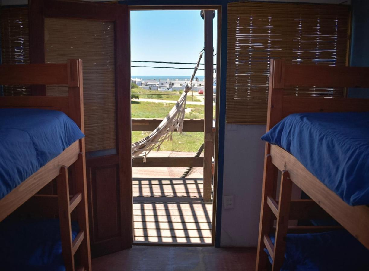 Mar De Fondo Hostel Punta Del Diablo Eksteriør bilde