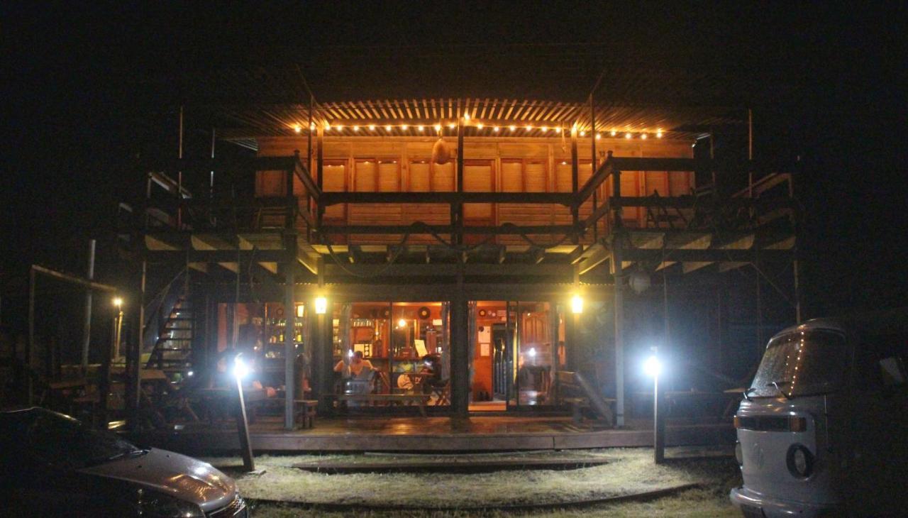 Mar De Fondo Hostel Punta Del Diablo Eksteriør bilde